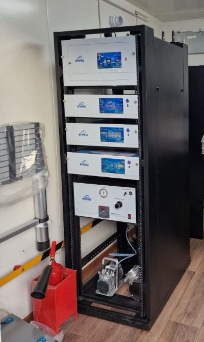 Установка AQMS - Системы мониторинга качества атмосферного воздуха в Уральске